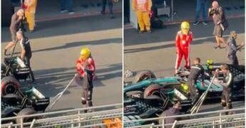 Formula 1, Hamilton ‘spia’ la Mercedes a Shanghai