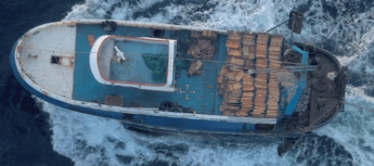 Frontex, sequestrato peschereccio Illegale al largo di Lampedusa