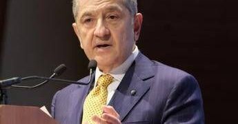 Guerra Iran, Panetta: “Forte aumento prezzi gas e petrolio, più rischi per inflazione e crescita”