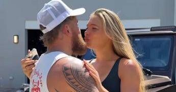 Jutta Leerdam, un suv… dopo le medaglie a Milano Cortina: il super regalo del fidanzato Jake Paul per le Olimpiadi