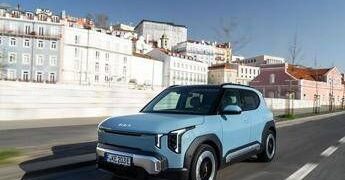 KIA EV2, il SUV elettrico compatto che punta all’Europa