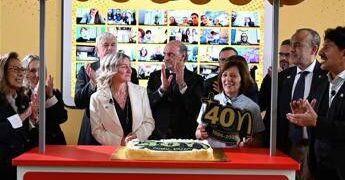 McDonald’s Italia compie 40 anni, il primo ristorante a Roma in Piazza di Spagna