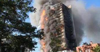 Milano, incendio Torre dei Moro: 9 condanne e 4 assoluzioni, pene fino a 3 anni