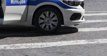 Napoli, investito mentre attraversa la strada: morto in ospedale il professor Italo Ferraro