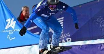 Paralimpiadi Milano Cortina: Luchini oro nello snowboard, undicesima medaglia per l’Italia