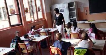 Pediatra, ‘alunni non lucidi alle 8? Vero, modulare lezioni su ritmi circadiani’