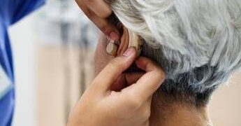 Perdita dell’udito, in sei casi su dieci si può prevenire: ecco come