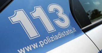 Roma, 30enne precipitata a Tor Bella Monaca: svolta nelle indagini, fermato convivente