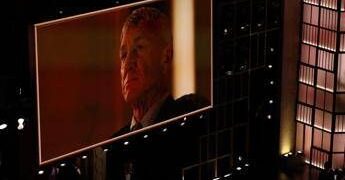 Sean Penn vince l’Oscar ma alla cerimonia non c’è