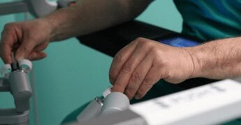 Trapianti, a Milano combinato rene-pancreas col robot, 50enne libero da diabete e dialisi