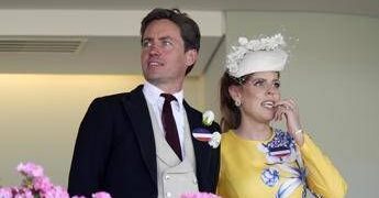 Troppa pressione per il caso Epstein, anche la principessa Beatrice vuole trasferirsi all’estero