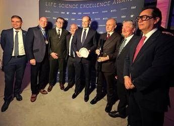 Tumori, Max Allegri premiato da Schillaci, sport e prevenzione contro fake news