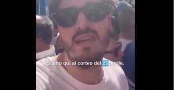 25 aprile, militanti Pld bloccati a Milano dai pro Pal: “Diritto a manifestare messo in crisi da estremisti”