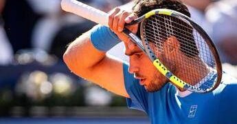 Alcaraz si ritira da Atp Barcellona, Sinner resta numero 1 del mondo