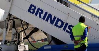 All’aeroporto di Brindisi “nessuna emergenza carburante né rischio carenza imminente”