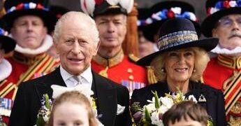 Anniversario di nozze per Carlo e Camilla, 21 anni fa il matrimonio tutt’altro che da favola