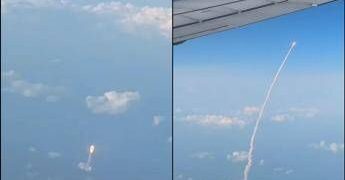 Artemis II verso la Luna, il lancio visto dai passeggeri in volo