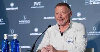 Becker: “Sinner superstar fondamentale per il tennis italiano, il calcio prenda esempio”