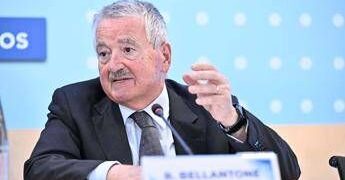 Bellantone (Iss): “Sulle liste d’attesa pesano esami impropri, impegno per linee guida a medici”