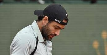 Berrettini, sconfitta e furia a Madrid: “Non sono in grado di competere”