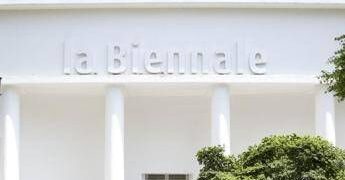 Biennale Arte, Israele all’attacco: “Trasformata in spettacolo di falso indottrinamento”