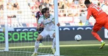 Bologna-Roma 0-2, Malen ed El Aynaoui stendono i rossoblu e Gasperini sale a -2 dalla Juve