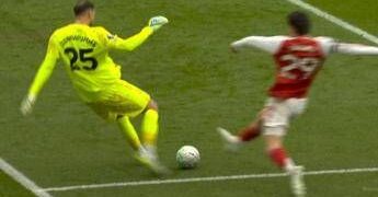 Donnarumma, erroraccio in City-Arsenal che può decidere la Premier: cos’è successo – Il video