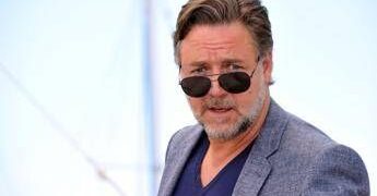 Fallimento Italia, spunta il tweet del tifoso Russell Crowe: “Mi sento male”