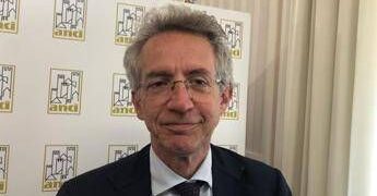 Farmaci, Manfredi (Anci): “Con ReMed collaborazione tra Comuni e azienda su riciclo”
