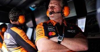 Formula 1, legami finanziari tra squadre rivali. Brown: “Integrità competizione a rischio”