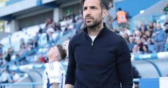 Genoa-Como 0-2, Fabregas aggancia la Roma e sogna la Champions