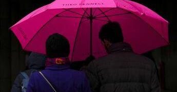 Giù le temperature, dopo il caldo arriva la pioggia: le previsioni meteo