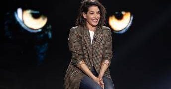 Giulia Michelini a Belve: “Ho preso l’ayahuasca e ho avuto le visioni. Un mio difetto? Rutto”
