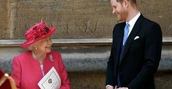 Harry, omaggio silenzioso per il centenario della nascita della nonna Elisabetta II