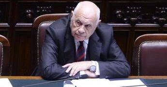 Il ministro della Giustizia Nordio a Palazzo Chigi, ricevuto dal sottosegretario Mantovano