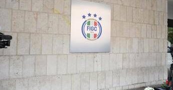 Inchiesta arbitri, ipotesi commissariamento Figc: cosa può succedere