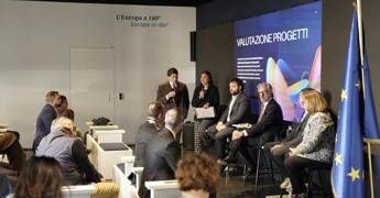 Lavoro, torna il Premio giovani comunicatori per giovani talenti