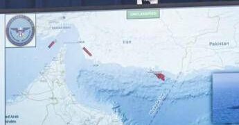 Marines si calano con le corde e sequestrano nave iraniana, le immagini