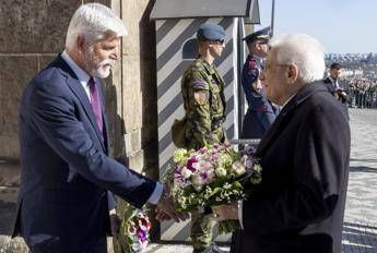 Mattarella: “Libano sotto una tempesta di bombardamenti devastanti”