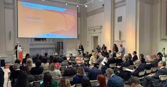 Monti (Lombardia): “Integrare economia e salute per accesso rapido all’innovazione”