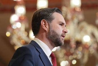 “Non c’è accordo”, Vance annuncia fumata nera tra Usa e Iran