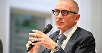 Pnrr, Costa (MinSal): “Massiccio investimento in digitalizzazione e telemedicina”