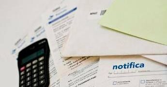 Rottamazione-quinquies, conto alla rovescia: domanda entro il 30 aprile, cosa sapere