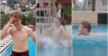 Sinner, festa a Montecarlo con… tuffo in piscina