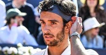 Sorpresa a Barcellona, Musetti eliminato nei quarti da Fils