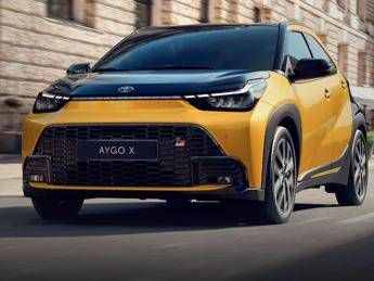 Toyota domina il trimestre: leadership nel mercato ibrido