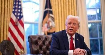 Trump ordina nuovi dazi sui farmaci, rivisti quelli sui metalli