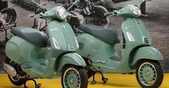 Vespa festeggia 80 anni tra storia, stile e identità