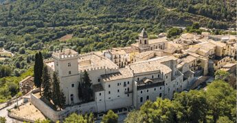 Al castello di Bussi sul Tirino per ritrovare le radici templari
