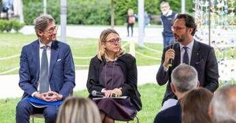 Al via a Milano ReNest: “Dalle radici al futuro, un viaggio dentro al cibo”